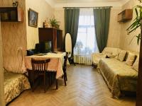 просторная комната в двухкомнатной квартире на Петроградской в 5 минутах ходьбы от метро Чкаловская